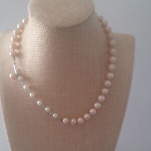 Elegant Pearl Necklace